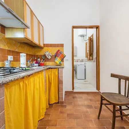 Regina Margherita 1 *